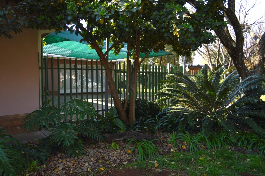 4 Bedroom Property for Sale in Flamwood North West